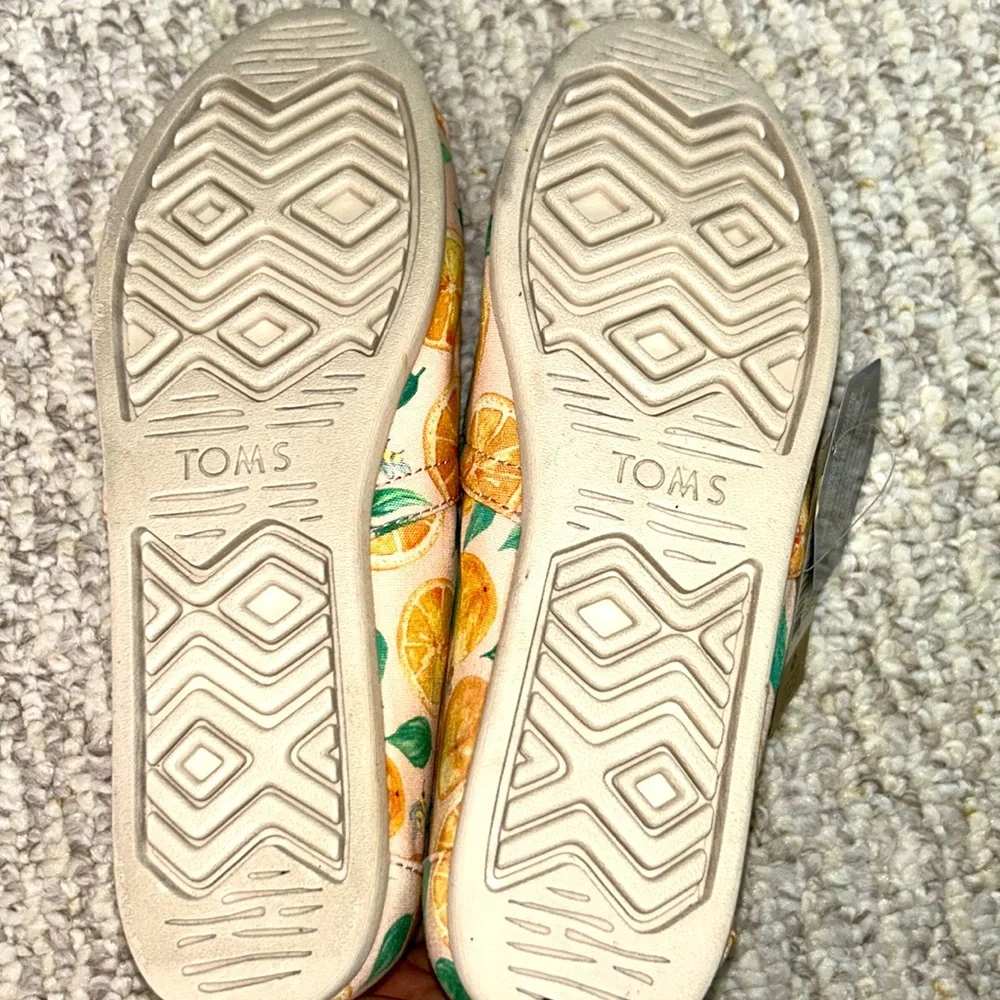 NWT Toms Alpargata Oranges Espadrille Sunkissed Oranges & Bees Size 7.5 - Picture 9 of 10